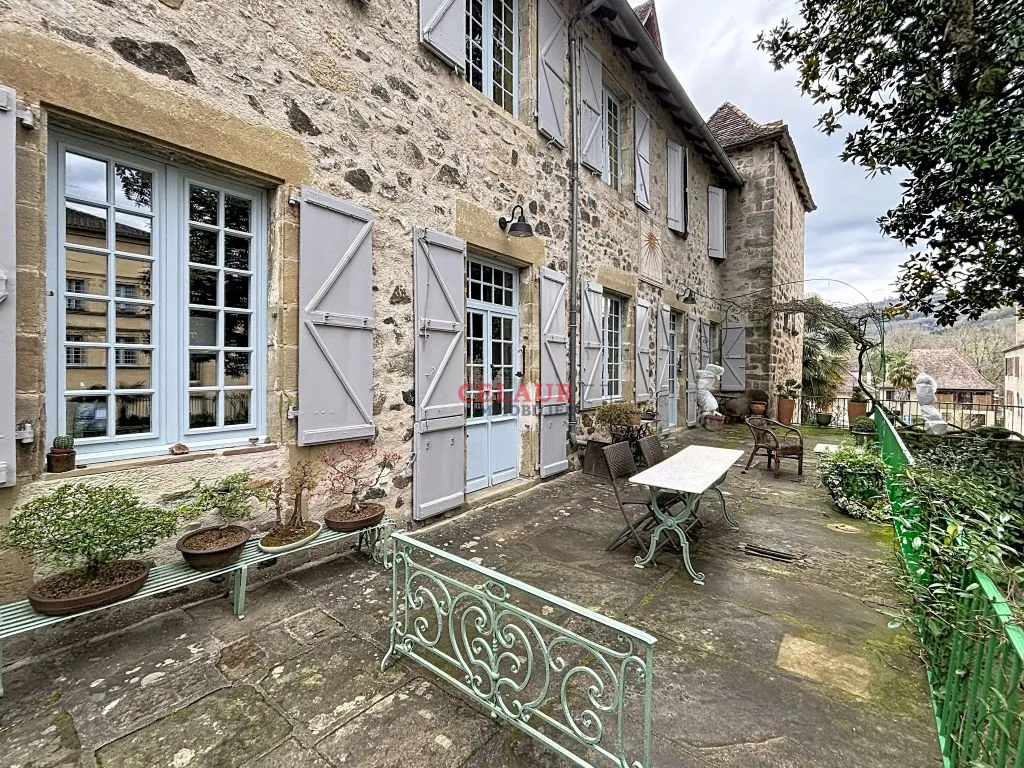 DEMEURE DE CHARME BEAULIEU CENTRE